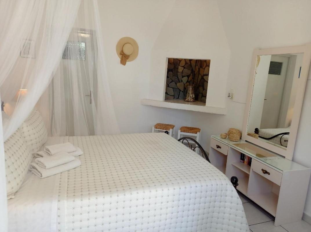 Stefanos Katsaros Studios Skála Room photo